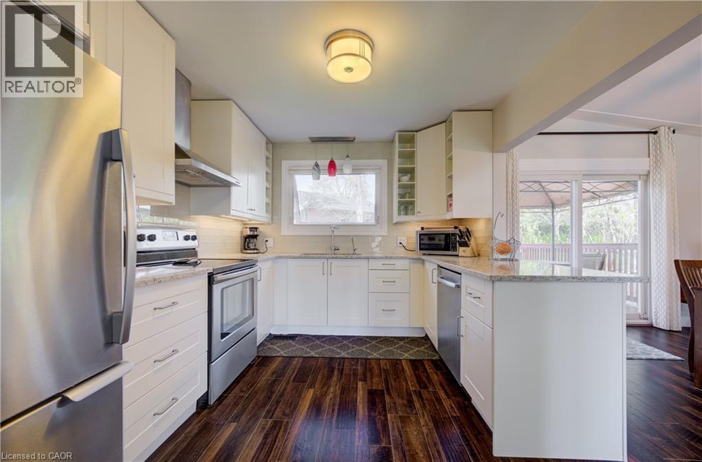 172 RENNIE Drive, Kitchener, Ontario, N2A1J6 — Photo 18