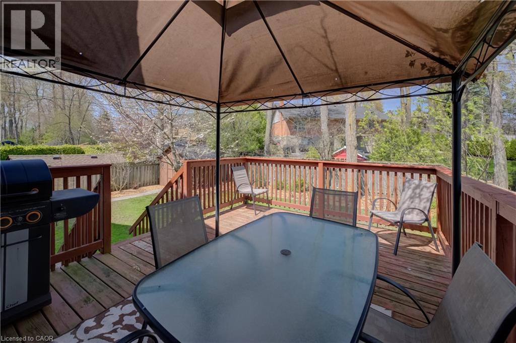 172 RENNIE Drive, Kitchener, Ontario, N2A1J6 — Photo 39