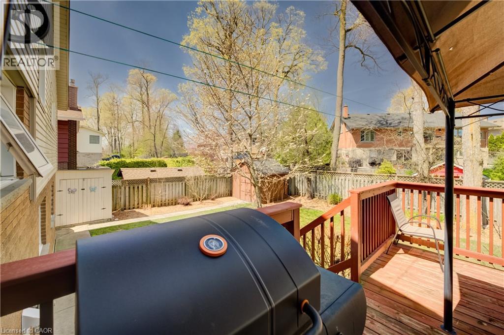 172 RENNIE Drive, Kitchener, Ontario, N2A1J6 — Photo 40