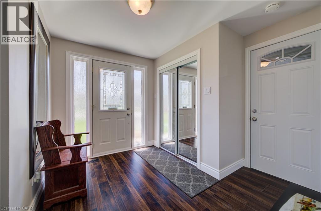 172 RENNIE Drive, Kitchener, Ontario, N2A1J6 — Photo 6