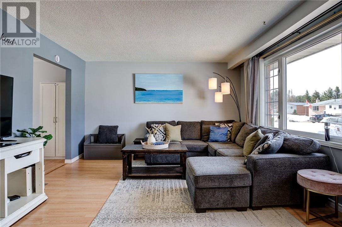 19 Beech Crescent, Sudbury, Ontario, P0M1H0 — Photo 4
