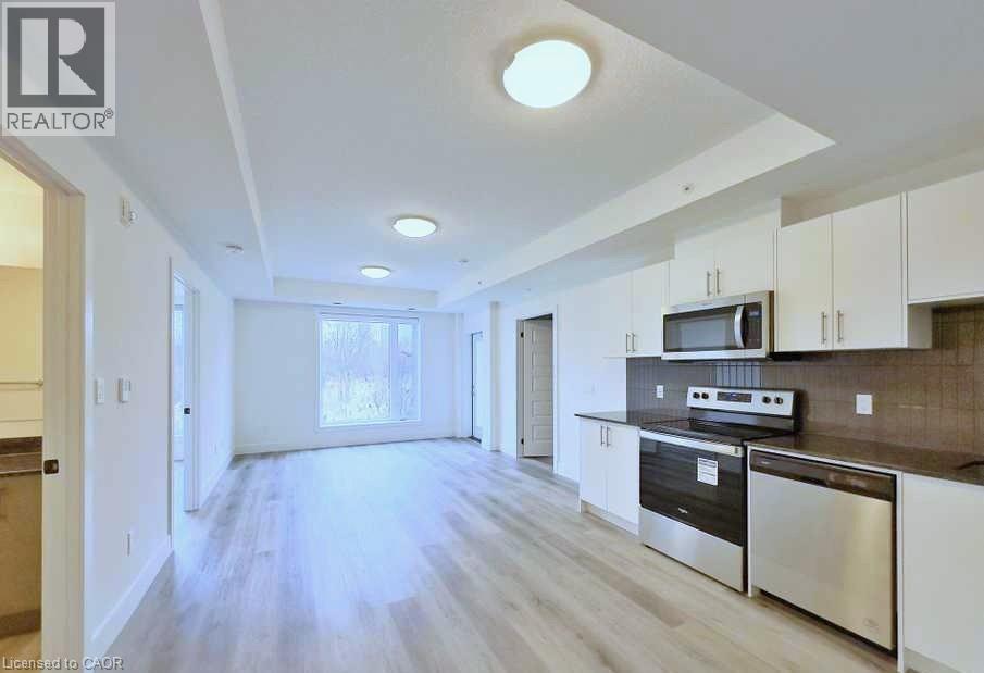 107 ROGER Street Unit# 304, Waterloo, Ontario, N2J0G3 — Photo 5