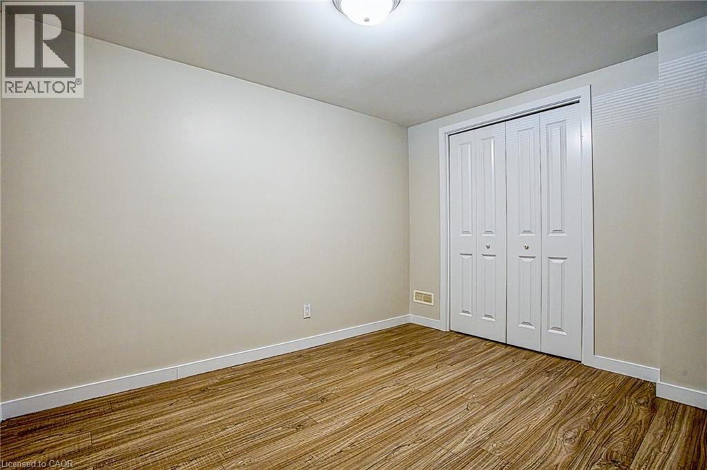 2387 CYPRUS Avenue, Burlington, Ontario, L7P1G5 — Photo 32