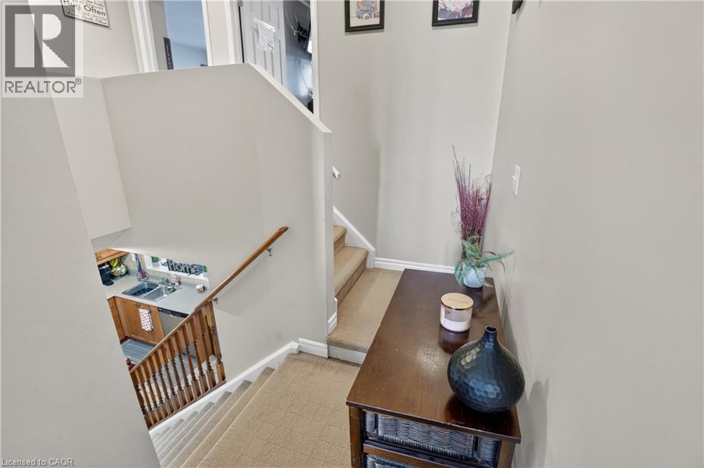 742 ANGLER Way, Waterloo, Ontario, N2K4L7 — Photo 15