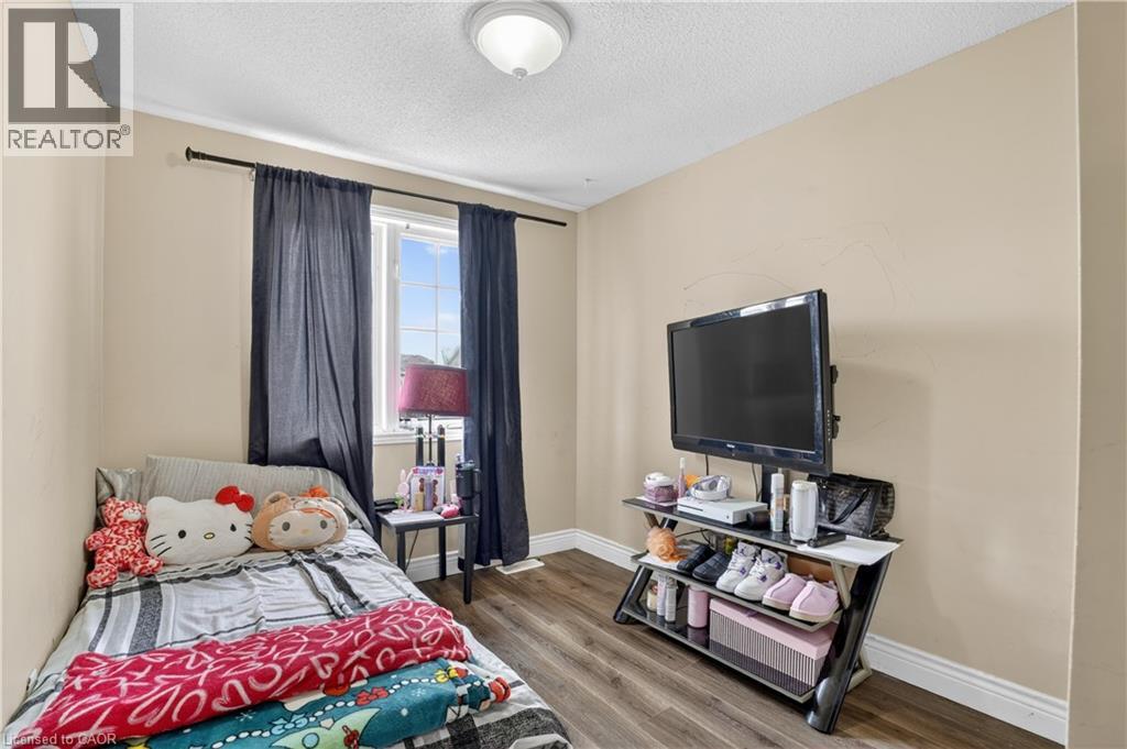 742 ANGLER Way, Waterloo, Ontario, N2K4L7 — Photo 21