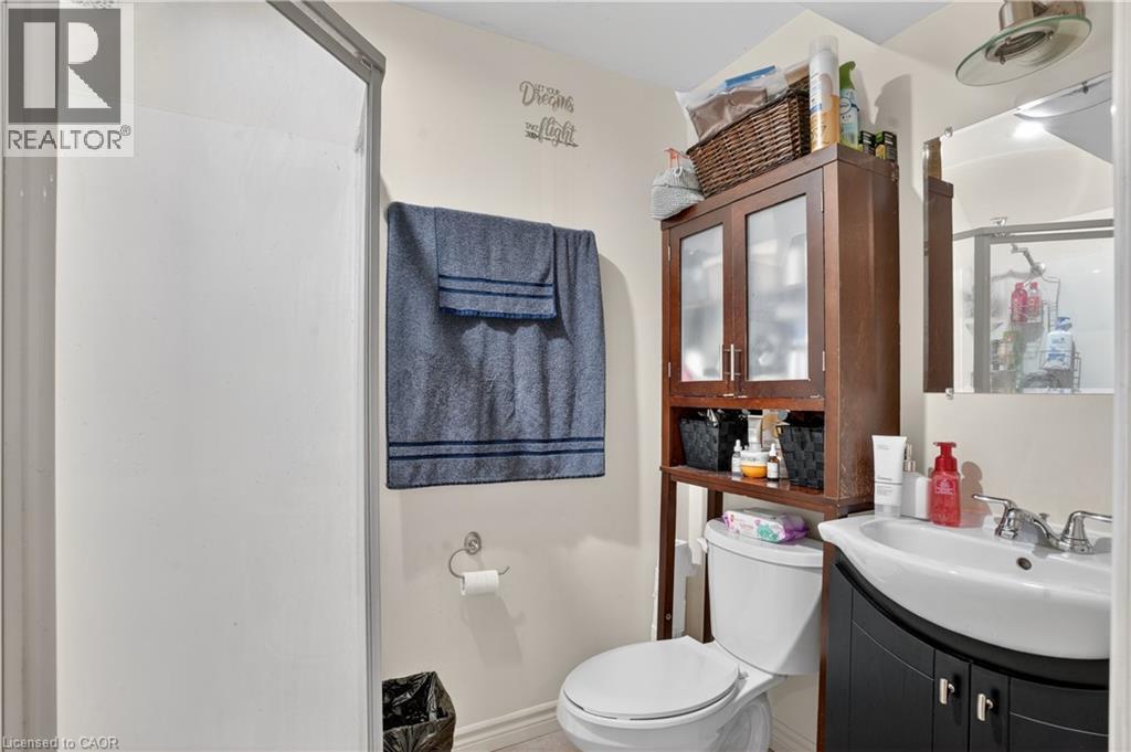 742 ANGLER Way, Waterloo, Ontario, N2K4L7 — Photo 31
