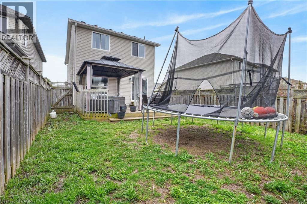 742 ANGLER Way, Waterloo, Ontario, N2K4L7 — Photo 33