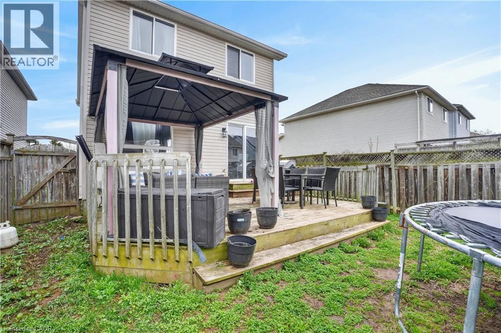 742 ANGLER Way, Waterloo, Ontario, N2K4L7 — Photo 34