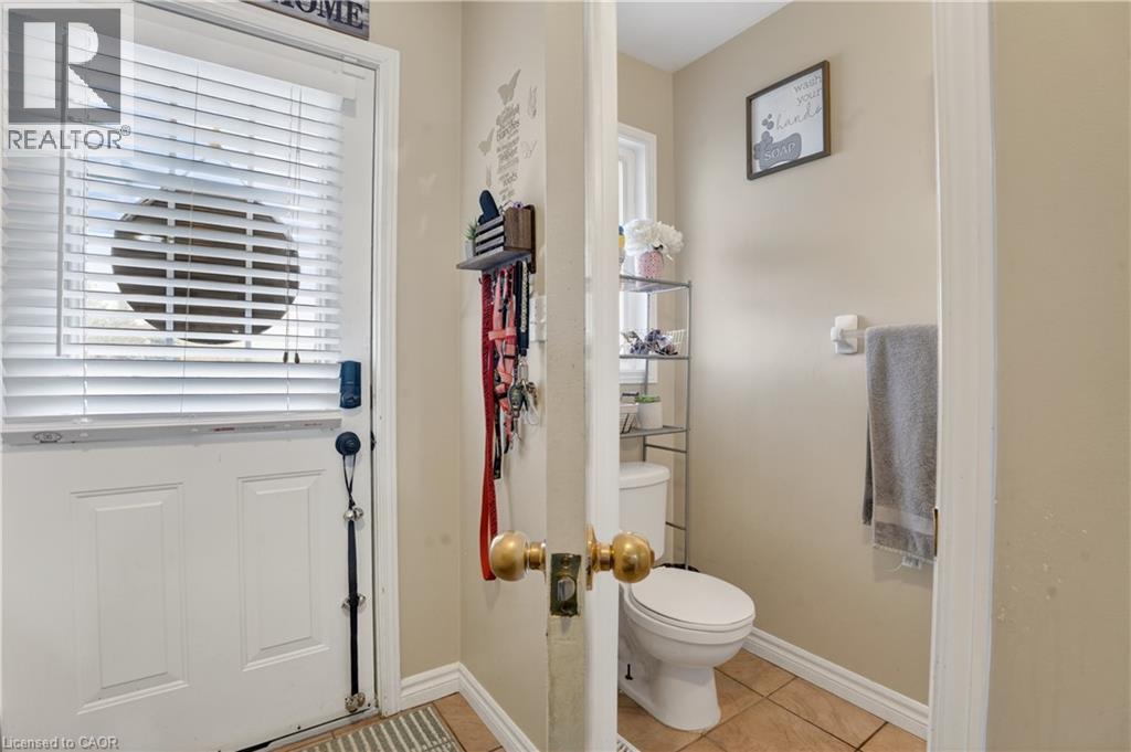 742 ANGLER Way, Waterloo, Ontario, N2K4L7 — Photo 5