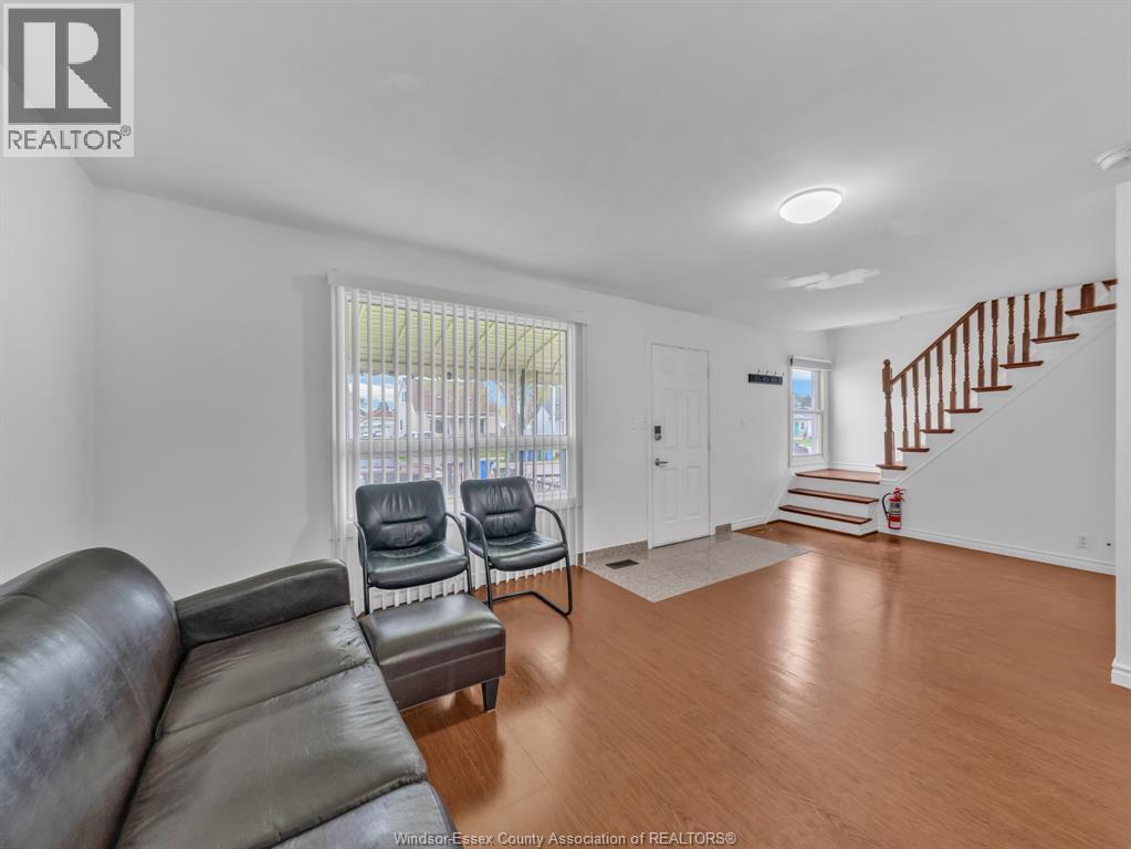 3748 WHITNEY, Windsor, Ontario, N9C2C4 — Photo 13