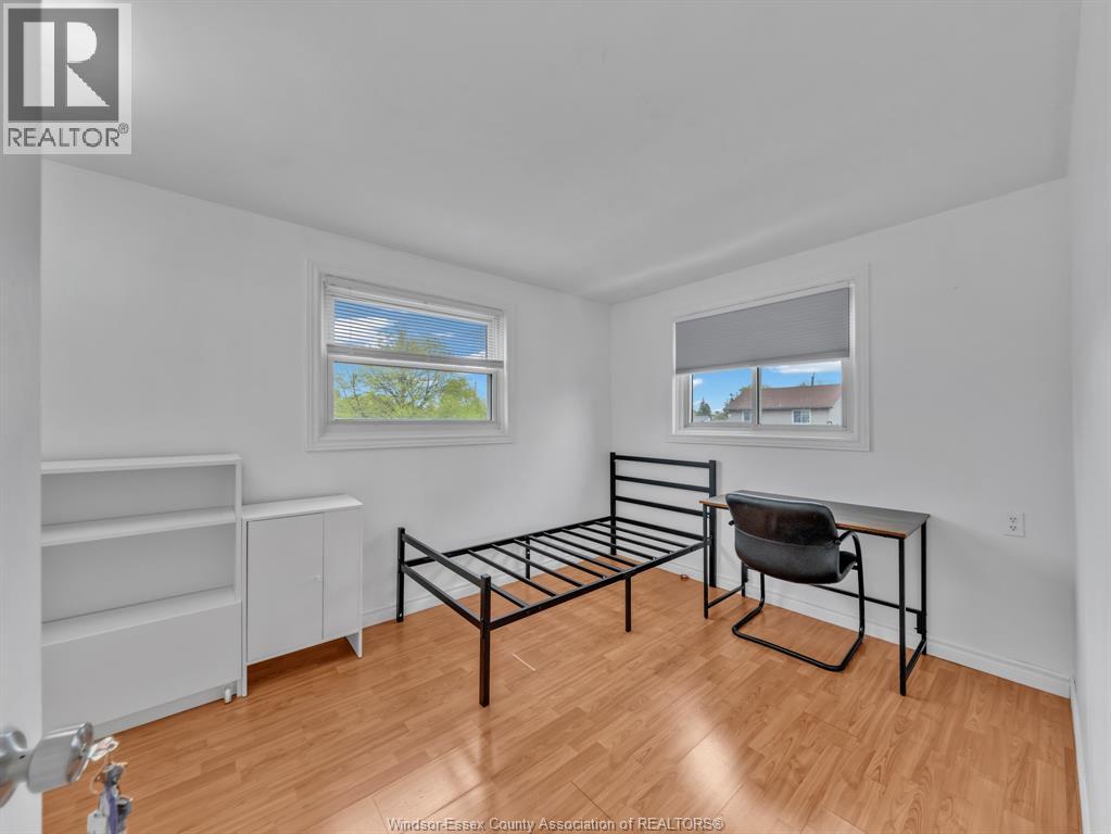 3748 WHITNEY, Windsor, Ontario, N9C2C4 — Photo 27