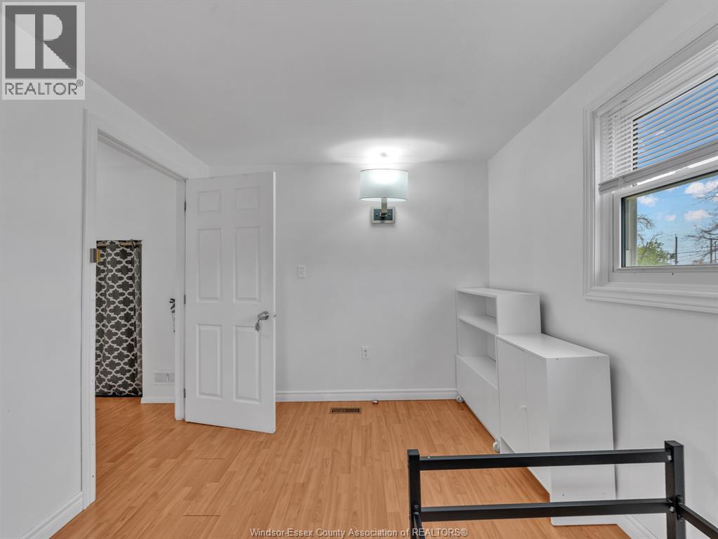 3748 WHITNEY, Windsor, Ontario, N9C2C4 — Photo 28