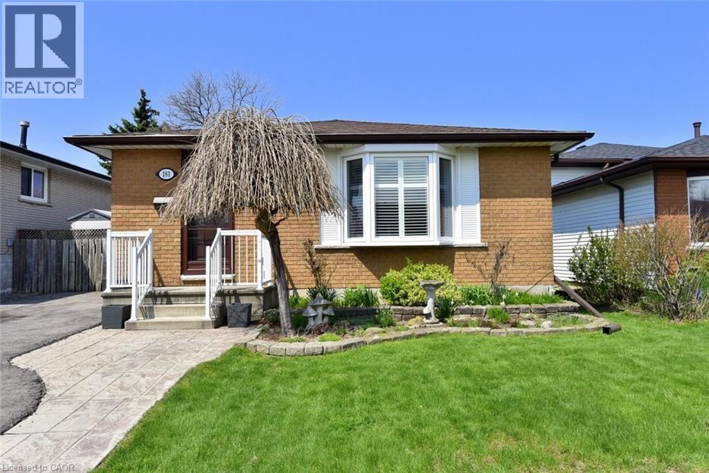 181 LAWNHURST Drive, Hamilton, Ontario, L8V4R2 — Photo 3