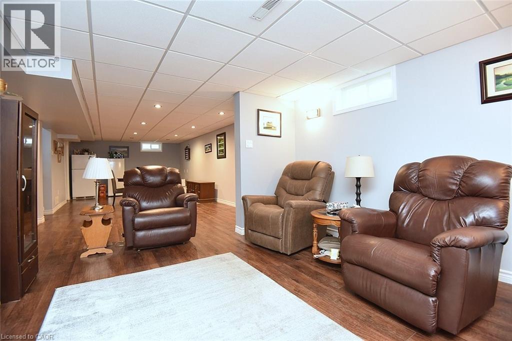 181 LAWNHURST Drive, Hamilton, Ontario, L8V4R2 — Photo 32