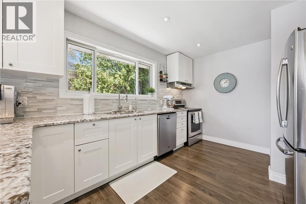 1311 ROYAL Drive, Burlington, Ontario, L7P2G2 — Photo 11
