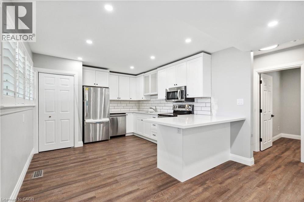 23 TERRANCE Drive Unit# UPPER, Brantford, Ontario, N3R3G2 — Photo 10