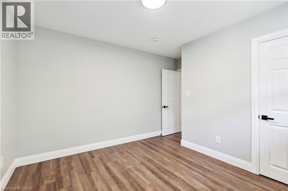 23 TERRANCE Drive Unit# UPPER, Brantford, Ontario, N3R3G2 — Photo 18