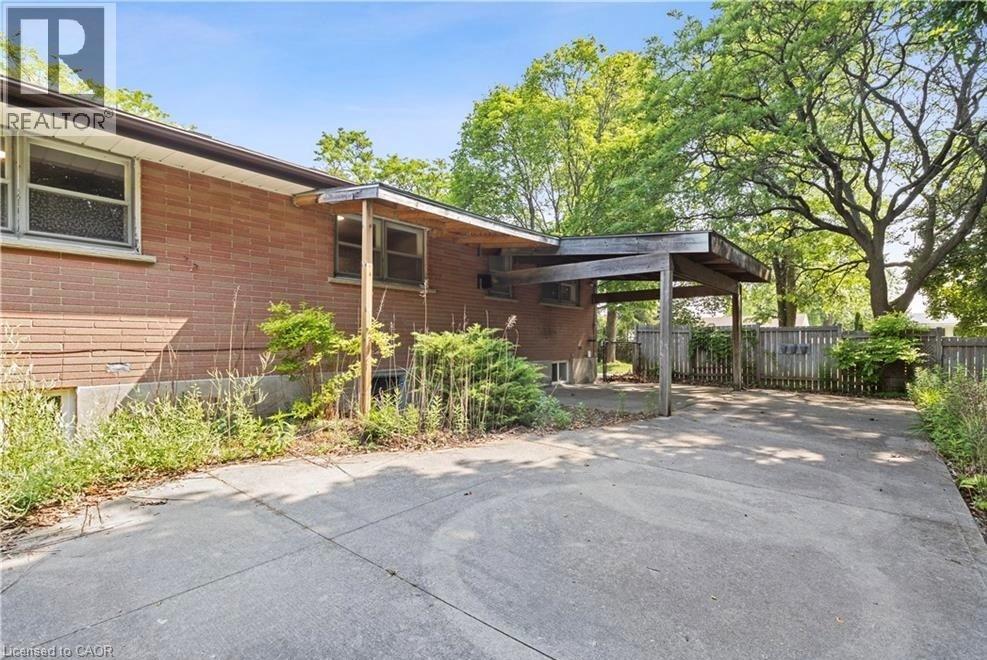 23 TERRANCE Drive Unit# UPPER, Brantford, Ontario, N3R3G2 — Photo 24