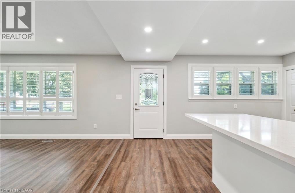 23 TERRANCE Drive Unit# UPPER, Brantford, Ontario, N3R3G2 — Photo 3