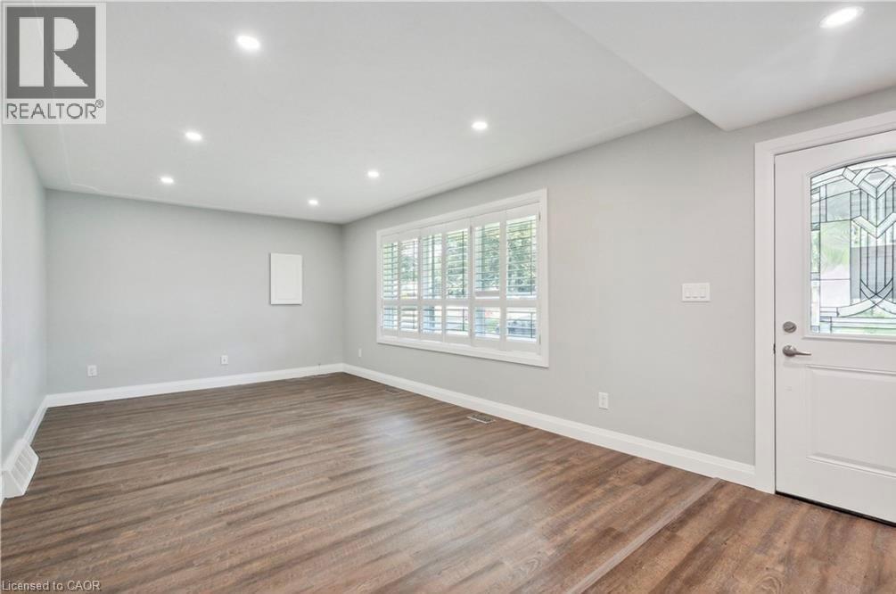 23 TERRANCE Drive Unit# UPPER, Brantford, Ontario, N3R3G2 — Photo 6