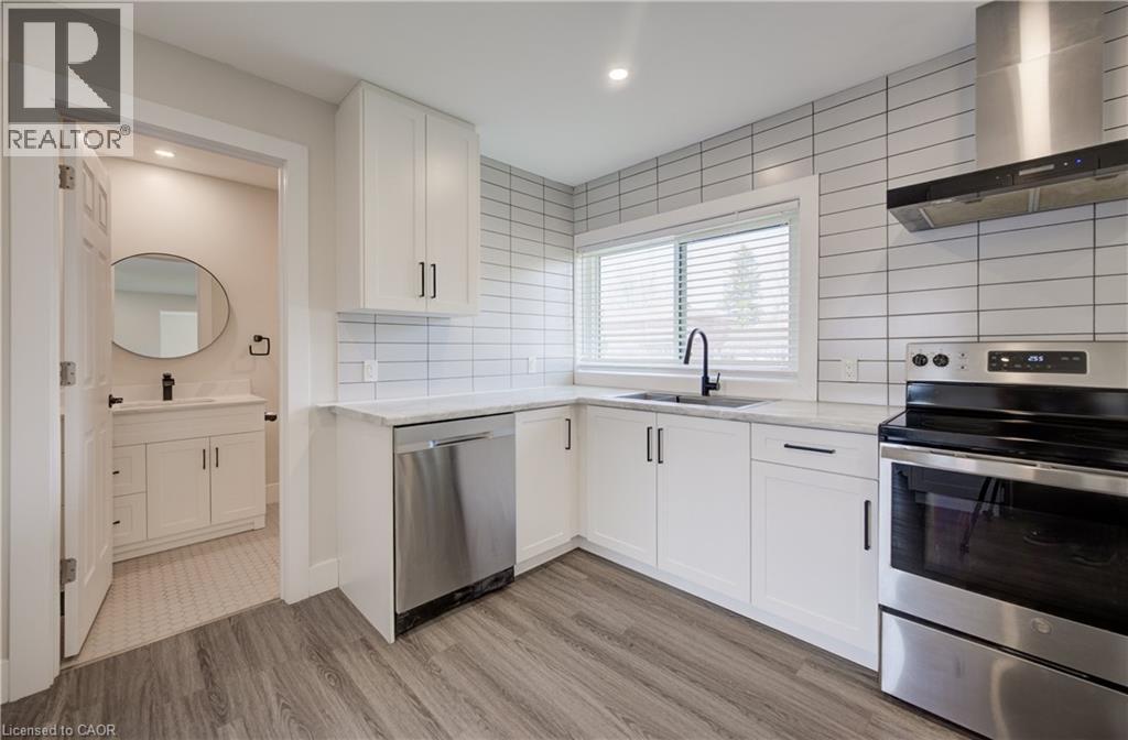 361 PROSPECT Avenue, Kitchener, Ontario, N2A1C9 — Photo 4
