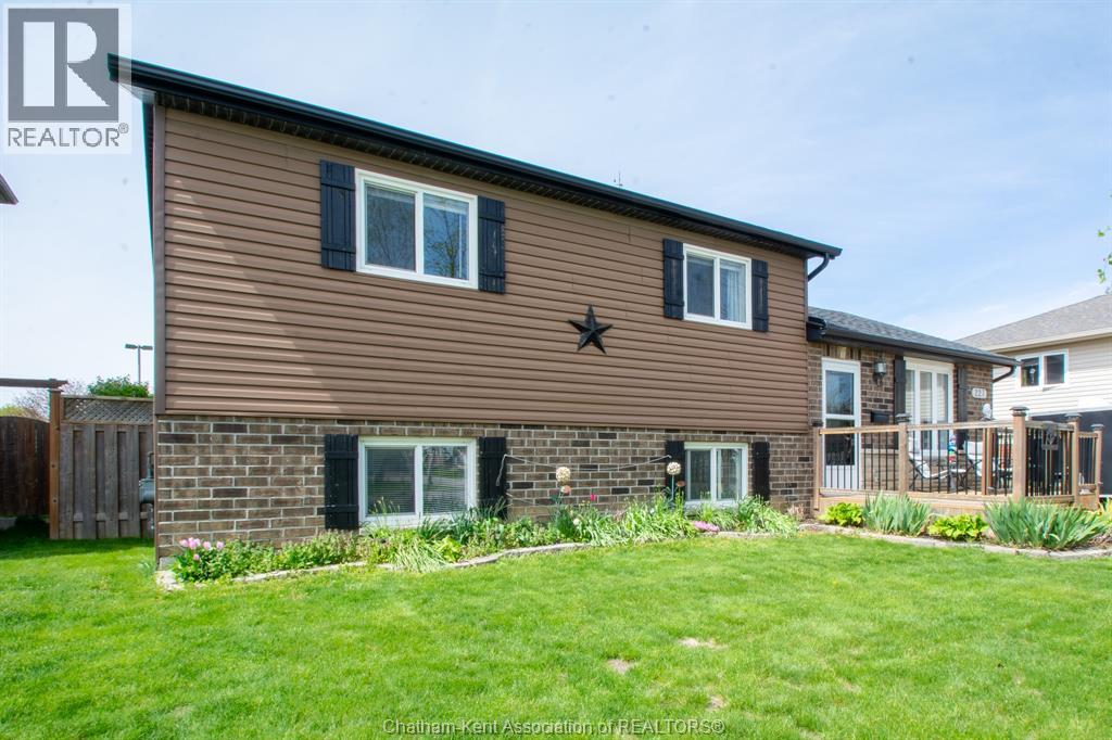 227 Bristol DRIVE, Chatham, Ontario, N7M6K9 — Photo 8
