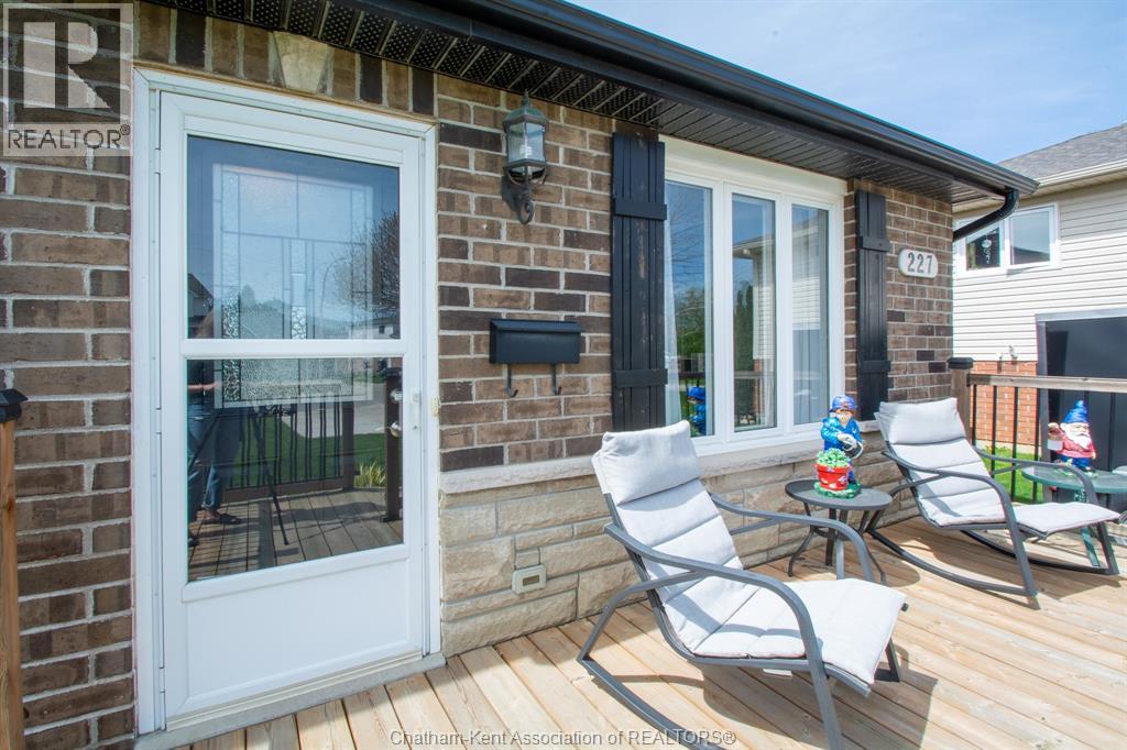 227 Bristol DRIVE, Chatham, Ontario, N7M6K9 — Photo 9