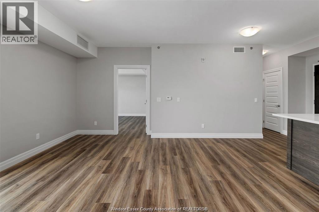 728 BROWNSTONE Unit# 301, Lakeshore, Ontario, N9K0C4 — Photo 19