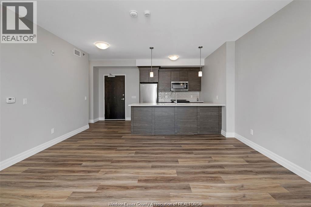 728 BROWNSTONE Unit# 301, Lakeshore, Ontario, N9K0C4 — Photo 20