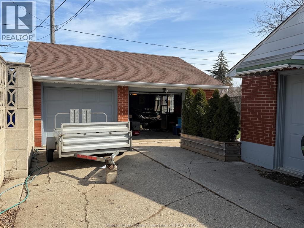 858 LAPORTE, Windsor, Ontario, N8S3R4 — Photo 32