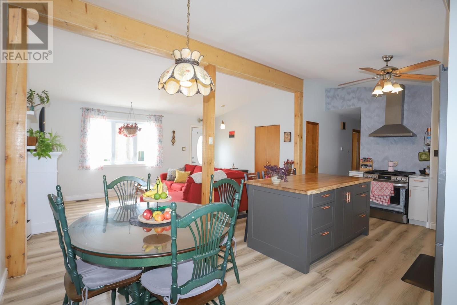 154 Ashgrove AVE, Sault Ste. Marie, Ontario, P6A4X2 — Photo 8