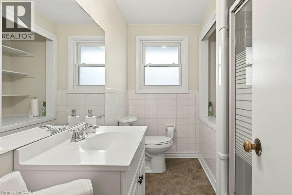 20 ST. CHARLES Drive, Thorold, Ontario, L2V2W4 — Photo 11