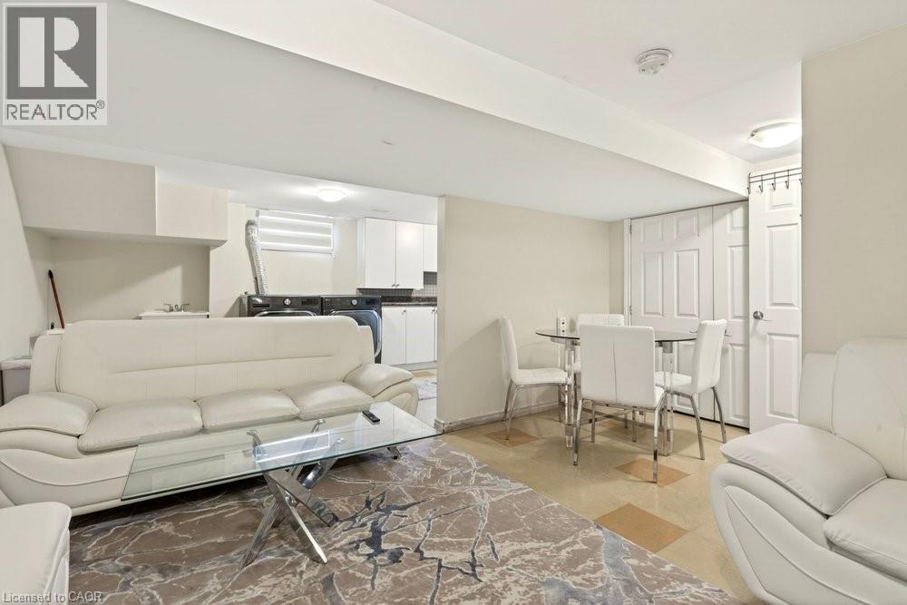 20 ST. CHARLES Drive, Thorold, Ontario, L2V2W4 — Photo 15