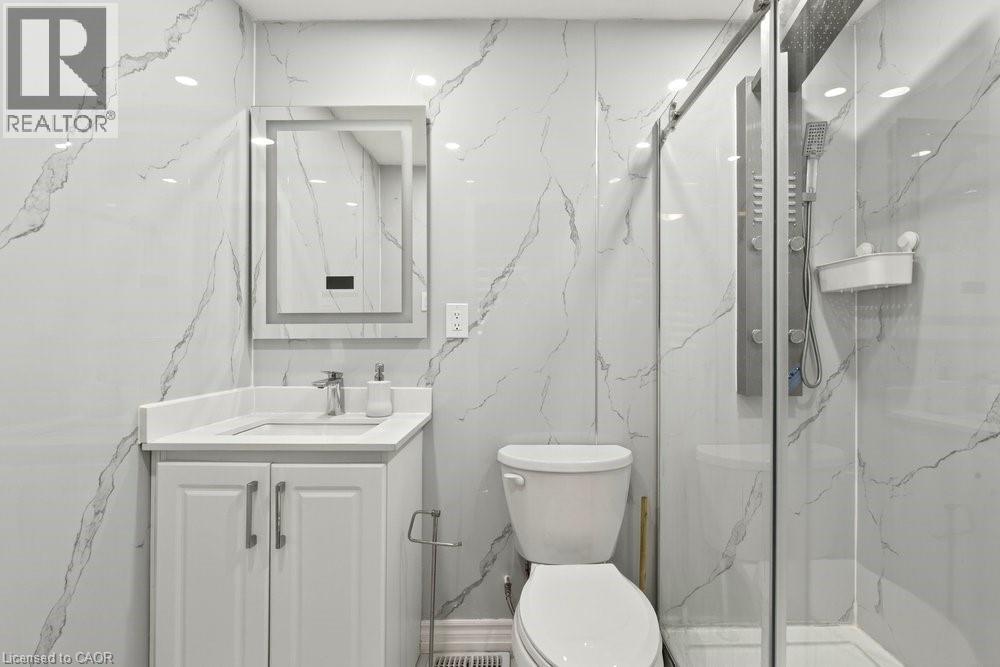 20 ST. CHARLES Drive, Thorold, Ontario, L2V2W4 — Photo 7