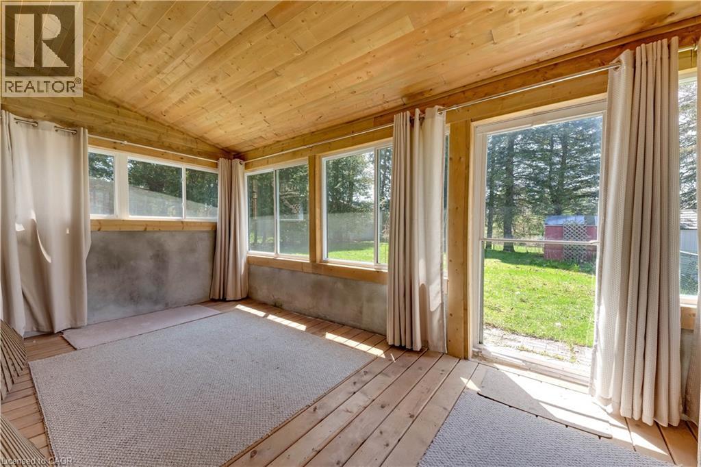 402 LAKEVIEW Drive, Waterloo, Ontario, N2L4Z6 — Photo 35