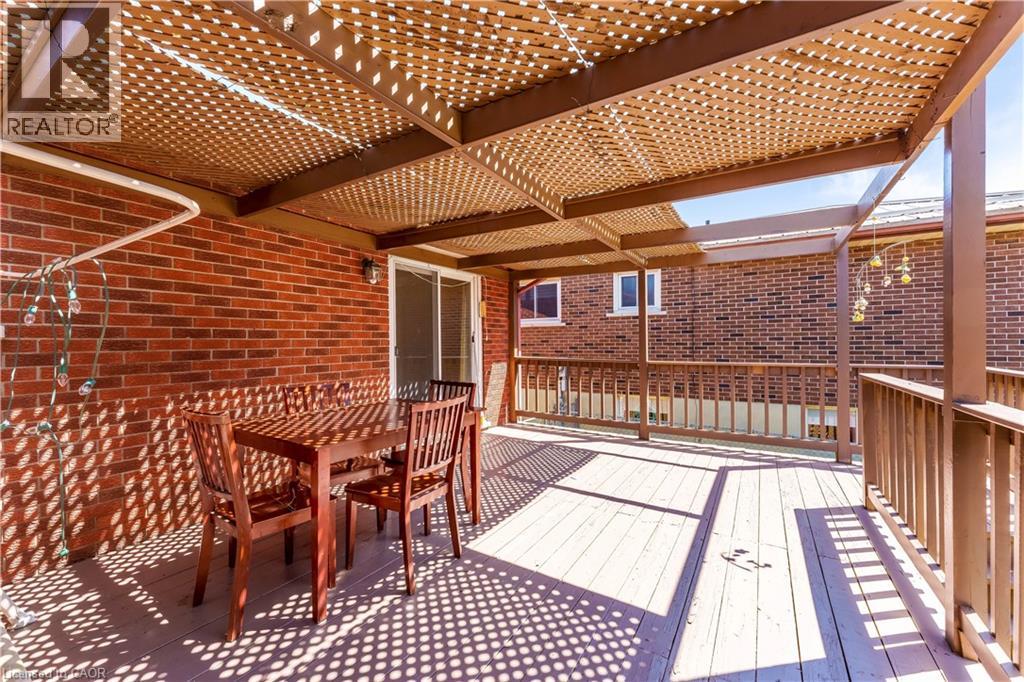 402 LAKEVIEW Drive, Waterloo, Ontario, N2L4Z6 — Photo 37