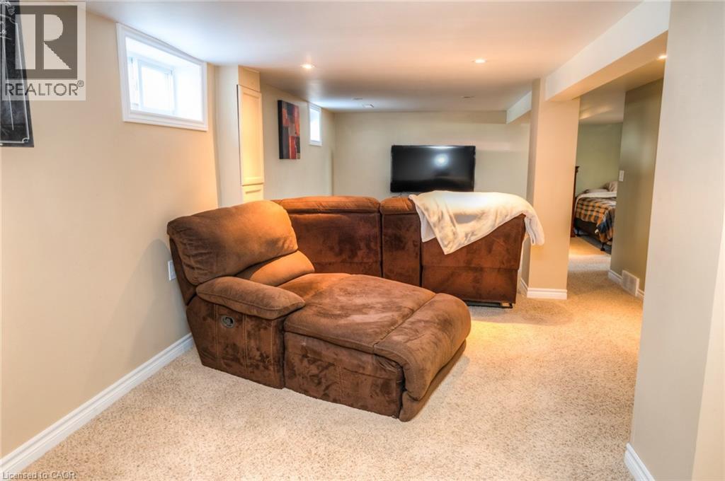 46 2 Avenue, Kitchener, Ontario, N2C1N5 — Photo 24
