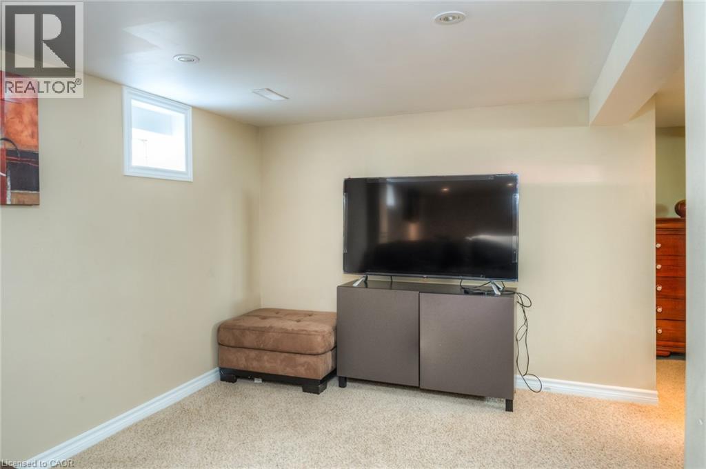 46 2 Avenue, Kitchener, Ontario, N2C1N5 — Photo 25