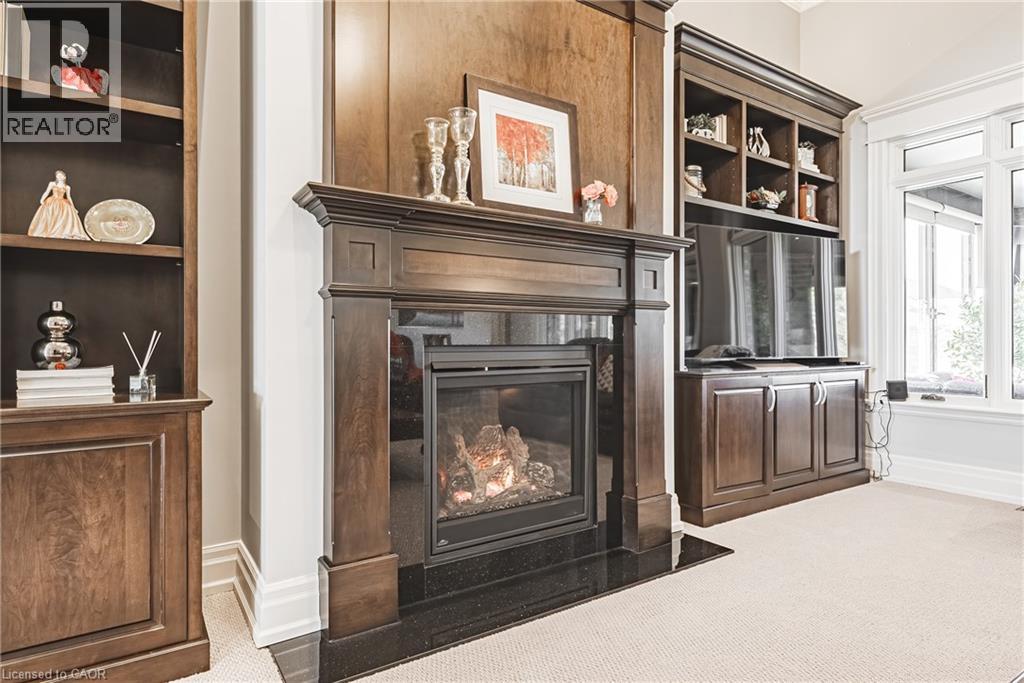 221 GLOVER Road, Stoney Creek, Ontario, L8E5H6 — Photo 11