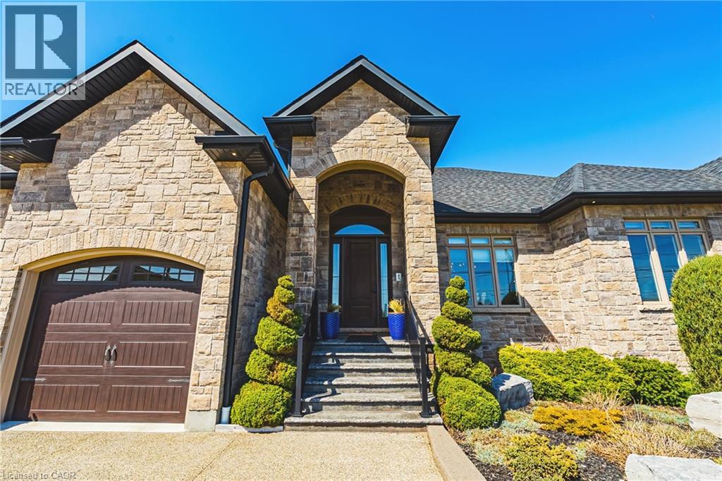221 GLOVER Road, Stoney Creek, Ontario, L8E5H6 — Photo 3