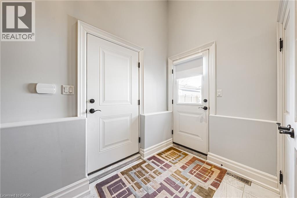 221 GLOVER Road, Stoney Creek, Ontario, L8E5H6 — Photo 33