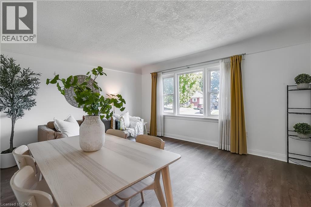 209 BEDFORD Road, Kitchener, Ontario, N2G3A5 — Photo 7