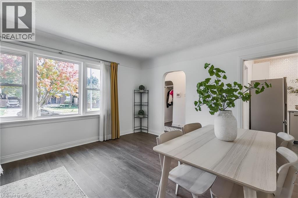 209 BEDFORD Road, Kitchener, Ontario, N2G3A5 — Photo 9