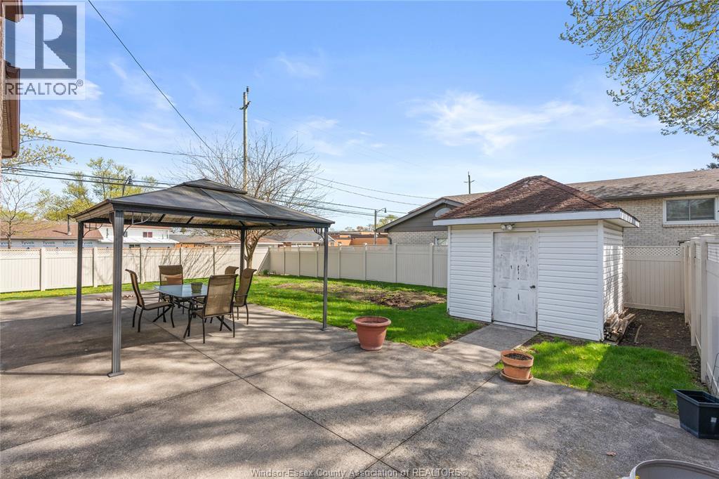 1404 SHAWNEE ROAD, Tecumseh, Ontario, N8N1S2 — Photo 31