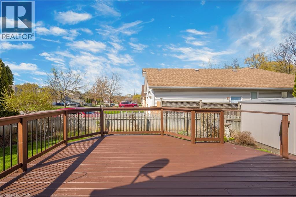 34 MARGARET Avenue, Grimsby, Ontario, L3M5L4 — Photo 31