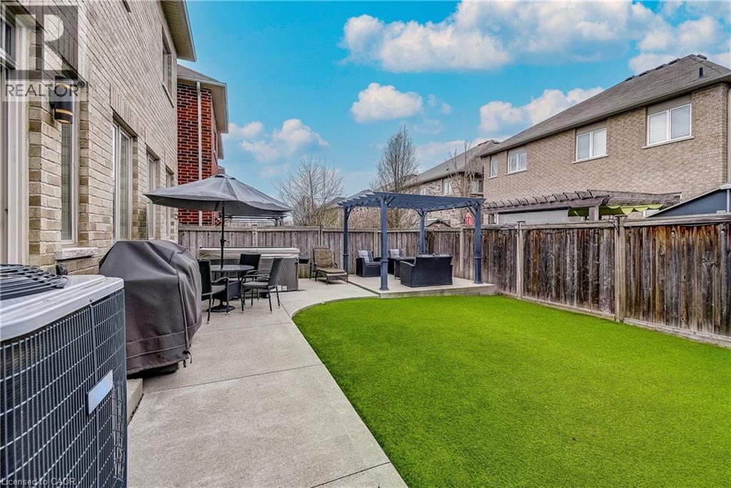 23 MCKNIGHT Avenue, Waterdown, Ontario, L8B0R5 — Photo 35