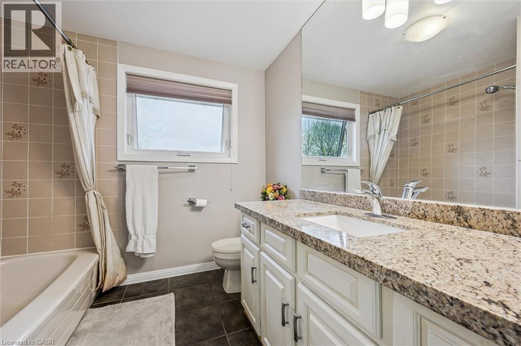 42 TRAILVIEW Drive, Kitchener, Ontario, N2N1V9 — Photo 25
