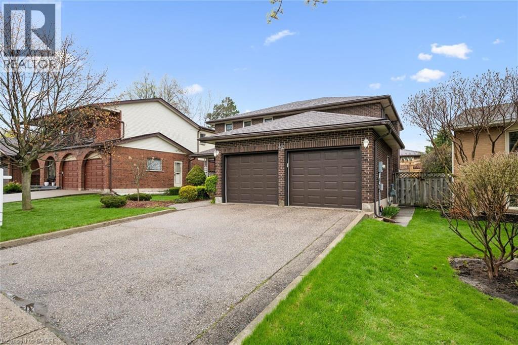 42 TRAILVIEW Drive, Kitchener, Ontario, N2N1V9 — Photo 3
