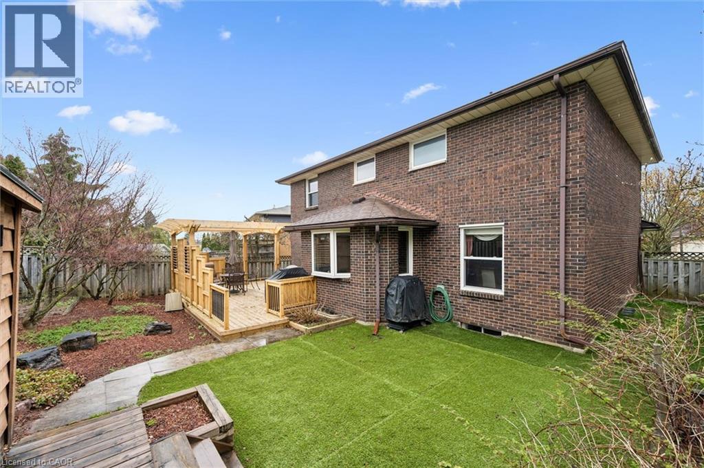 42 TRAILVIEW Drive, Kitchener, Ontario, N2N1V9 — Photo 40