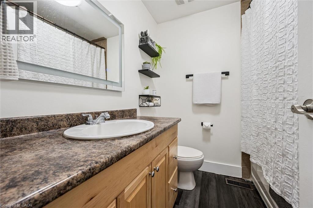 385 PIONEER Drive Unit# 5, Kitchener, Ontario, N2P1L8 — Photo 19